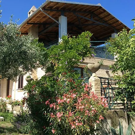 Casa Vacanza Poesia D'abruzzo - Cr 06804dueaffzerozerozerodue Σπίτι διακοπών