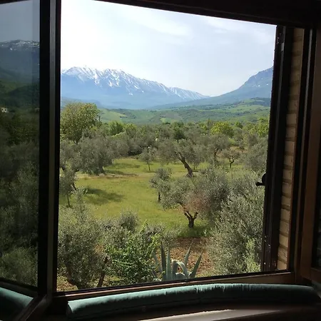 Casa Vacanza Poesia D'abruzzo - Cr 06804dueaffzerozerozerodue Σπίτι διακοπών Tocco da Casauria